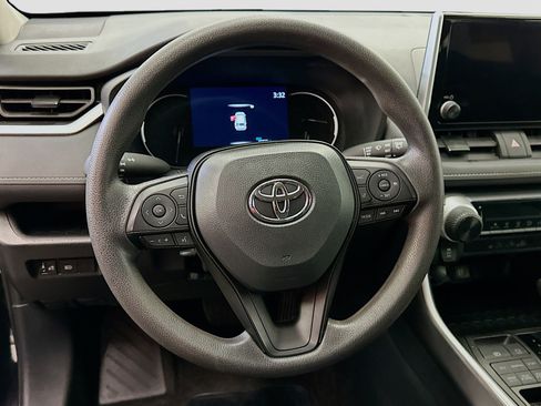 Used 2024 Toyota RAV4 LE image 18