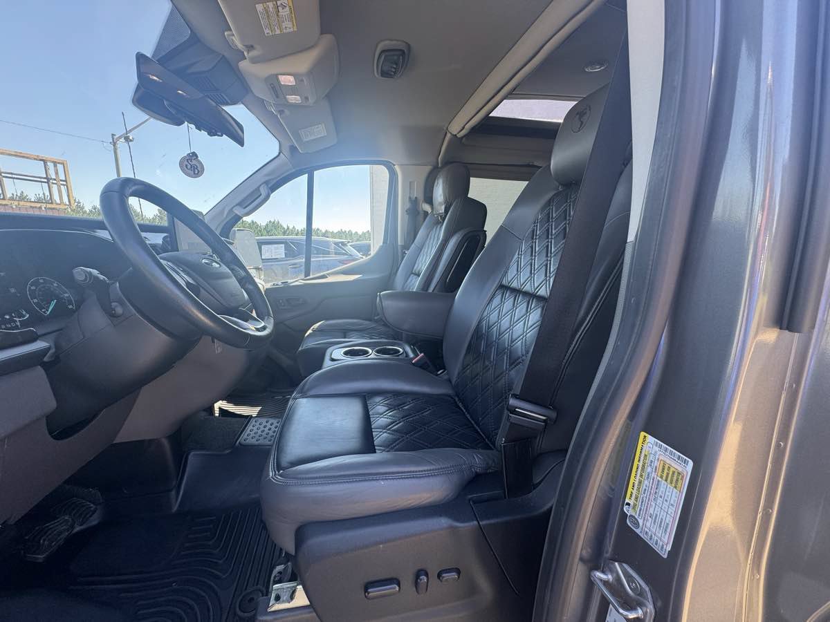 Used 2021 Ford Transit 150 Low Roof AWD w/ Exterior Upgrade Package image 6