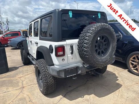 Used 2018 Jeep Wrangler Unlimited Sport S AWD/4WD image 12
