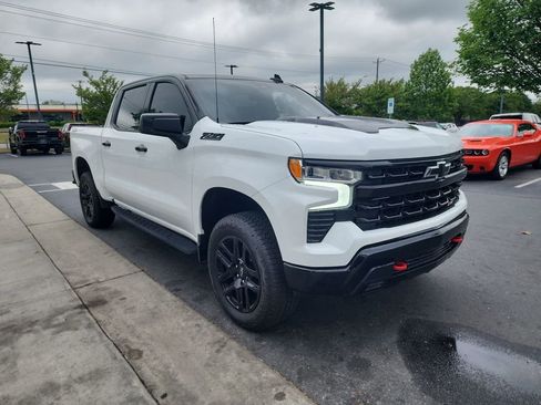 Certified 2025 Chevrolet Silverado 1500 LT Trail Boss w/ Convenience Package II AWD/4WD image 2