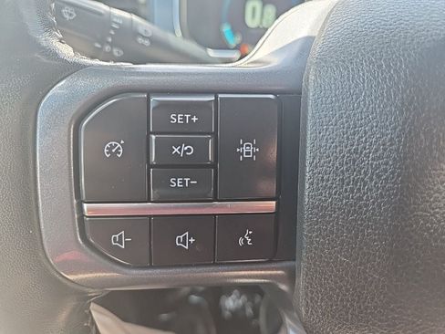 Used 2023 Ford F150 Lariat AWD/4WD image 15