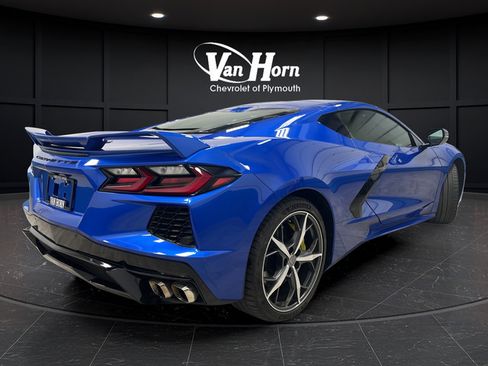 Used 2020 Chevrolet Corvette Stingray Preferred Cpe w/ 2LT Preferred Equipment Group RWD image 12