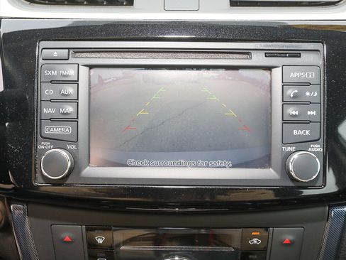 Used 2018 Nissan Sentra SR Turbo w/ Premium Package (P03) image 16