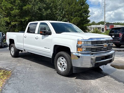 Used 2016 Chevrolet Silverado 2500 LT AWD/4WD image 28