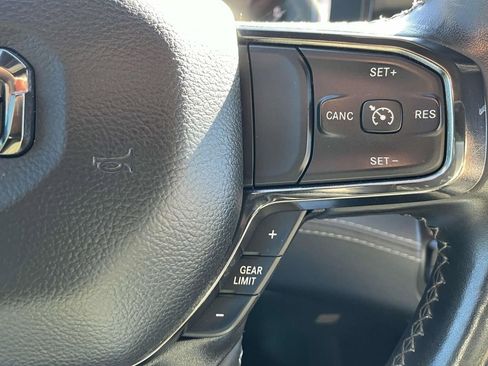 Used 2024 RAM 1500 Limited image 27