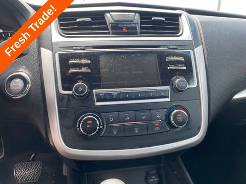 Used 2016 Nissan Altima 2.5 S w/ Power Driver Seat Package FWD image 18