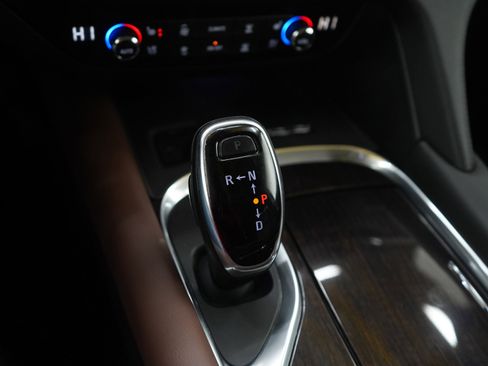 Used 2020 Buick Enclave Avenir w/ Avenir Technology Package image 25