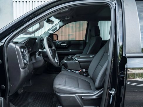 Used 2022 Chevrolet Silverado 1500 Custom Trail Boss AWD/4WD image 15