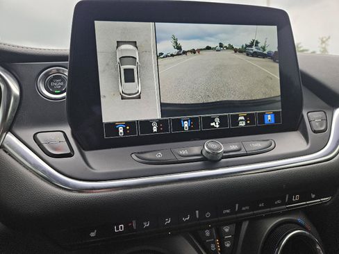Used 2023 Chevrolet Blazer LT w/ Sound & Technology Package FWD image 14