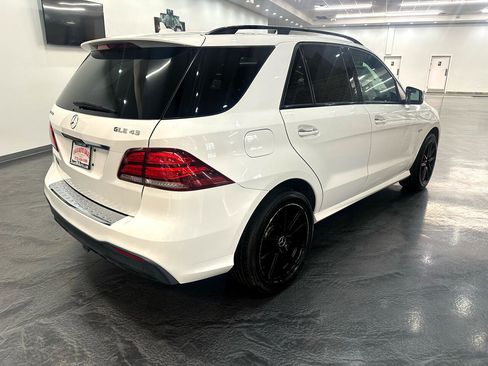 Used 2018 Mercedes-Benz GLE 43 AMG 4MATIC w/ Night Package image 5