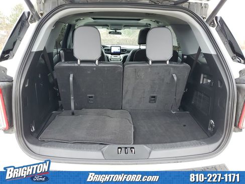 Certified 2023 Ford Explorer XLT w/ Equipment Group 202A image 7