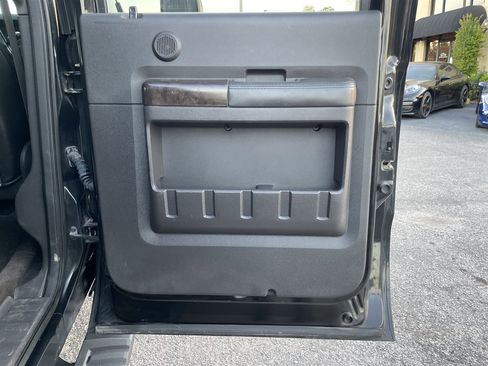 Used 2013 Ford F250 Platinum w/ FX4 Off Road Pkg image 42