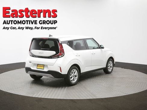 Used 2025 Kia Soul LX w/ LX Technology Package image 38