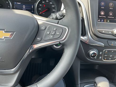 Used 2024 Chevrolet Equinox LT AWD/4WD image 7
