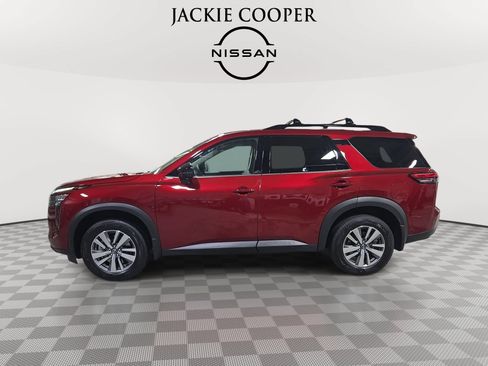 New 2026 Nissan Pathfinder SL w/ Cargo Package FWD image 8