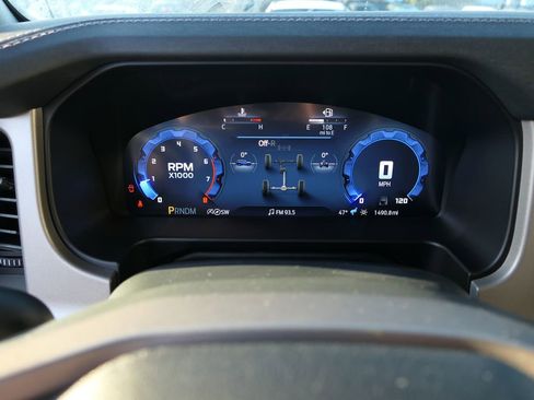 Used 2025 Ford Bronco Outer Banks image 17