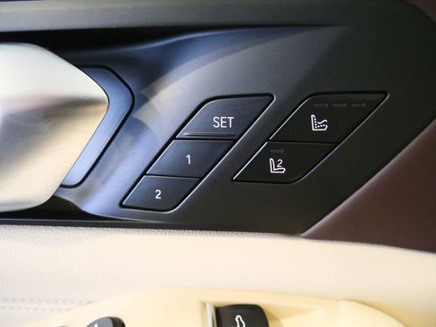 Used 2019 BMW X5 xDrive50i w/ M Sport Package AWD/4WD image 35