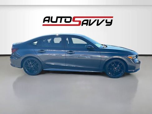 Used 2025 Honda Civic Sport image 8