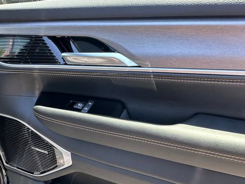 New 2026 Jeep Grand Wagoneer 4WD image 15
