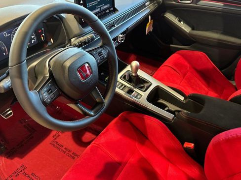 New 2025 Honda Civic Type R image 9