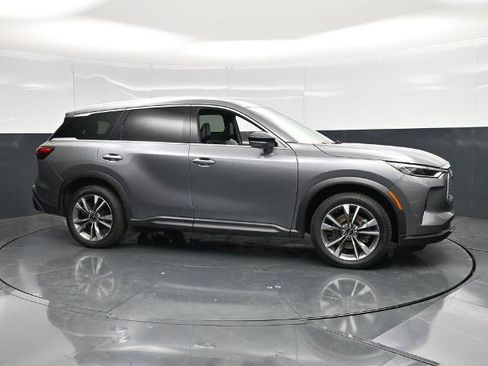 Used 2024 INFINITI QX60 Luxe AWD/4WD image 4