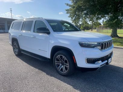 Used 2024 Jeep Wagoneer L Series II w/ Flexible Seating Group