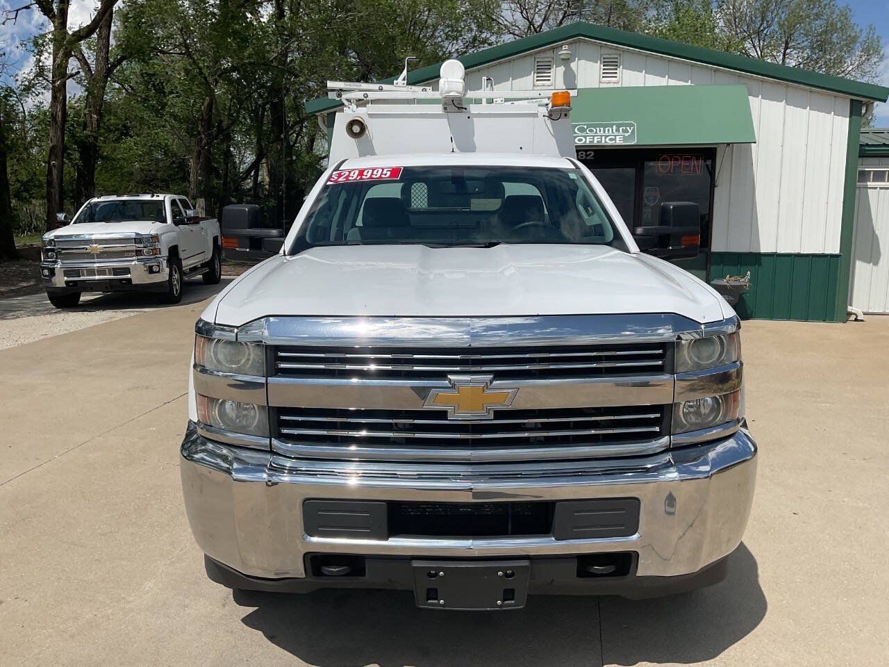 Used 2015 Chevrolet Silverado 3500 W/T w/ WT Fleet Convenience Package AWD/4WD image 4