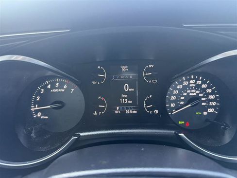 Used 2018 Toyota Sequoia SR5 AWD/4WD image 30