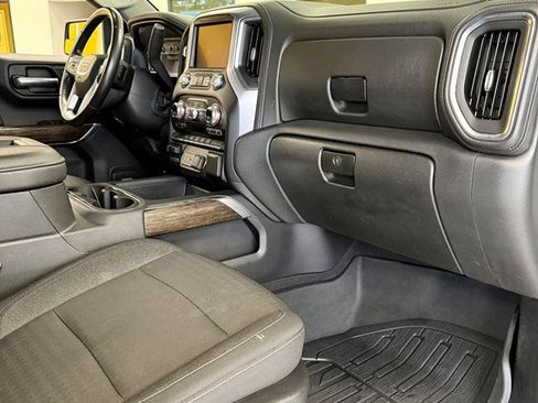 Used 2020 GMC Sierra 1500 Elevation w/ Elevation Value Package image 12