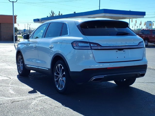 Used 2023 Lincoln Nautilus Reserve w/ Luxury Package AWD/4WD image 7