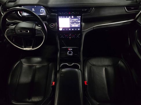 Used 2021 Jeep Grand Cherokee L Limited image 41