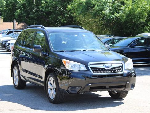 Used 2016 Subaru Forester 2.5i Premium w/ All-Weather Package AWD/4WD image 1