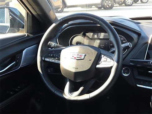 Used 2025 Cadillac CT4 Luxury image 14