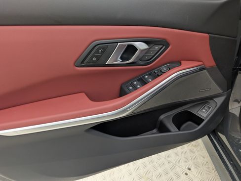 New 2026 BMW 330i Sedan w/ M Sport Package image 14