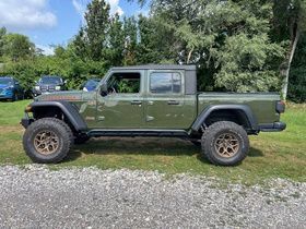Used 2022 Jeep Gladiator Mojave AWD/4WD image 7
