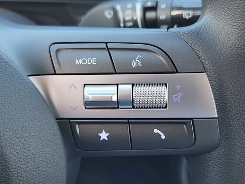 New 2026 Hyundai Kona SE image 14