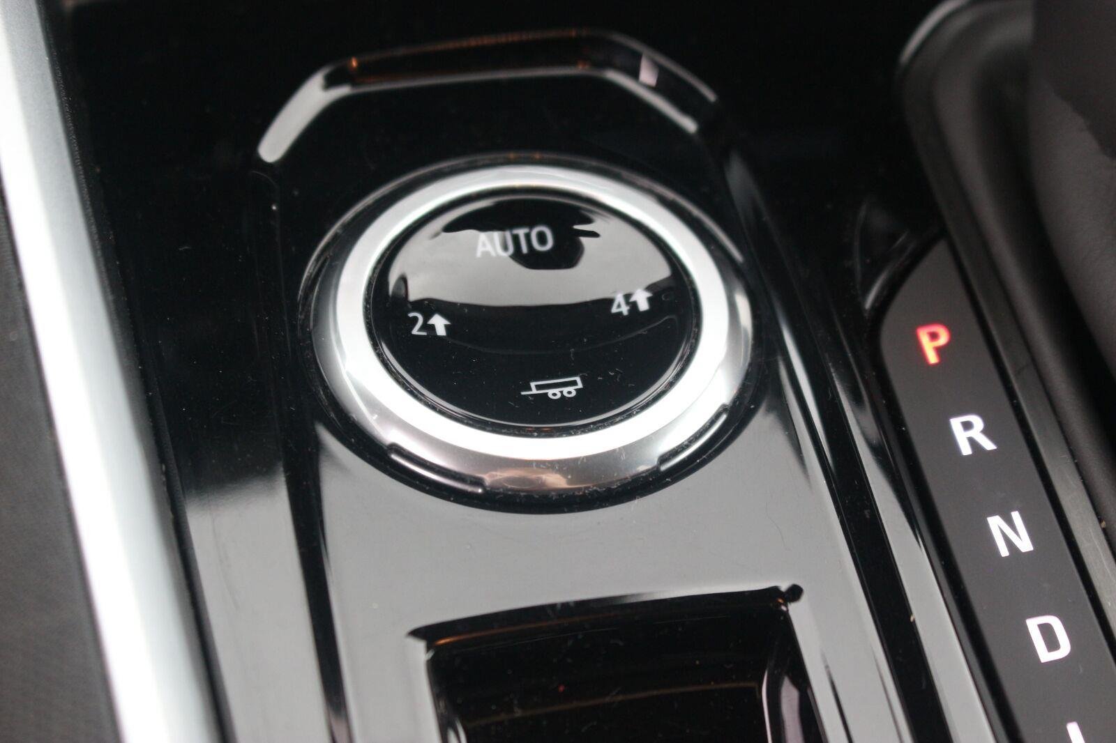 Used 2024 Chevrolet Colorado LT AWD/4WD image 28