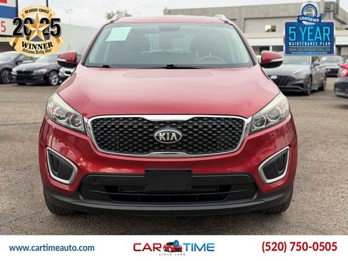 Used 2016 Kia Sorento FWD image 2