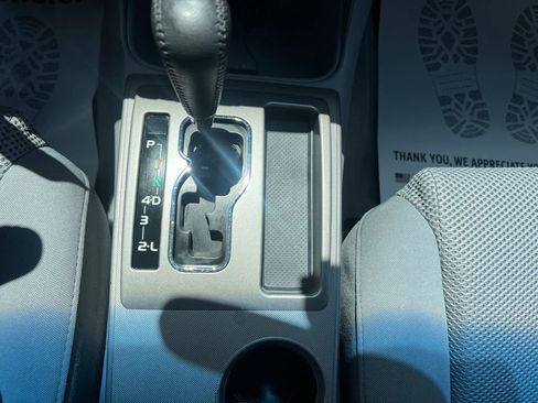 Used 2006 Toyota Tacoma PreRunner image 23