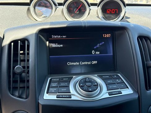 Used 2019 Nissan 370Z Touring image 17