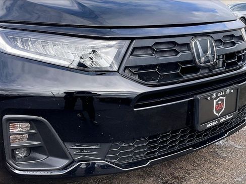 Used 2025 Honda Odyssey Sport-L image 12