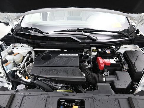 Used 2023 Nissan Rogue SV AWD/4WD image 14