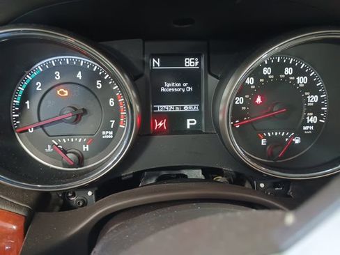Used 2012 Jeep Grand Cherokee Overland AWD/4WD image 12