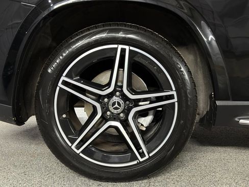 Used 2020 Mercedes-Benz GLS 580 4MATIC image 13