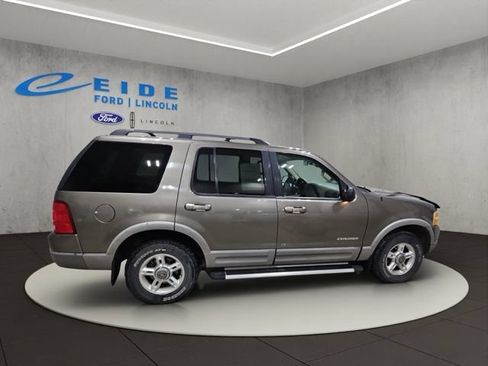 Used 2002 Ford Explorer XLT AWD/4WD image 7