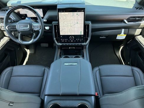 New 2026 GMC Yukon Denali w/ Denali Reserve Package AWD/4WD image 21