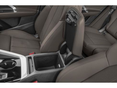 Used 2025 Audi Q5 Premium Plus w/ Premium Plus AWD/4WD image 16