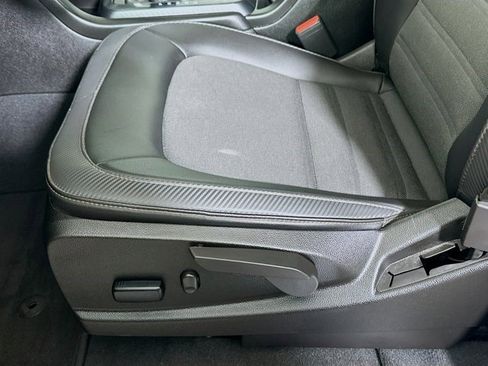 Certified 2022 GMC Canyon AT4 w/ Trailering Package image 16