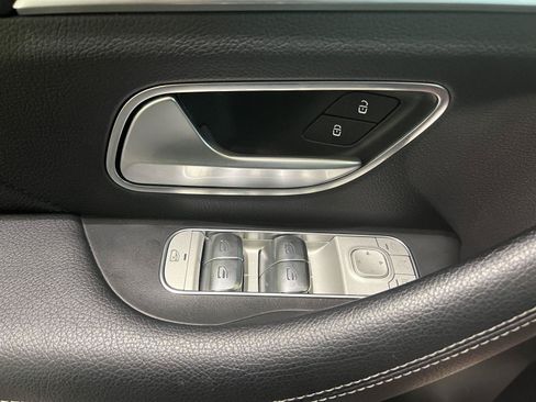 Used 2024 Mercedes-Benz GLE 350 4MATIC image 32