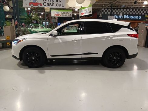 Used 2025 Acura RDX SH-AWD image 14